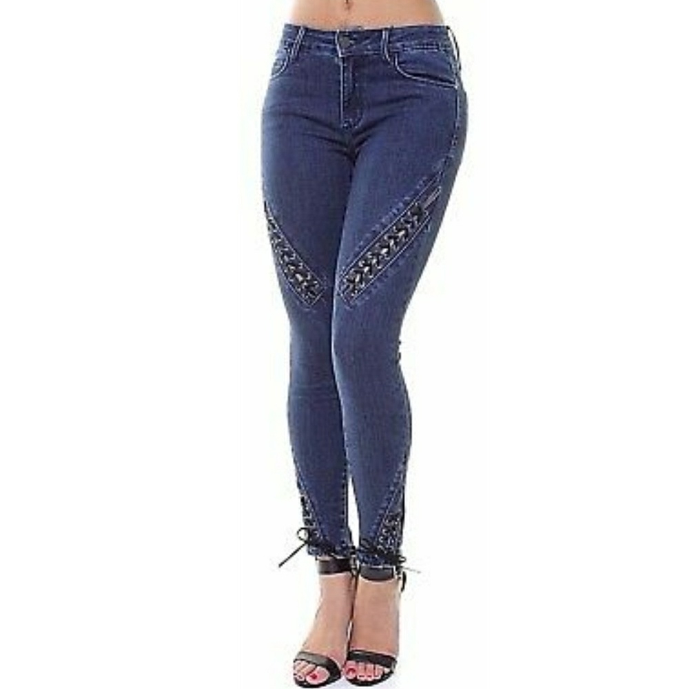 Redial split leg lace up skinny jeans size 6